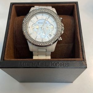 White and pearl watch Michael Kors